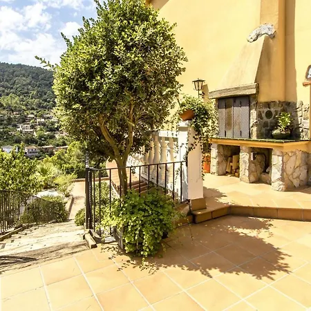 Catalunya Casas Spacious, Sublime Just 15km To Barcelona!
