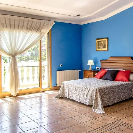 Catalunya Casas Spacious, Sublime Just 15km To Barcelona! * Torrelles De Llobregat