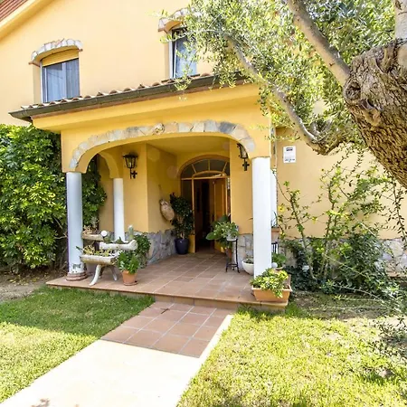 Catalunya Casas Spacious, Sublime Just 15km To Barcelona! Torrelles De Llobregat